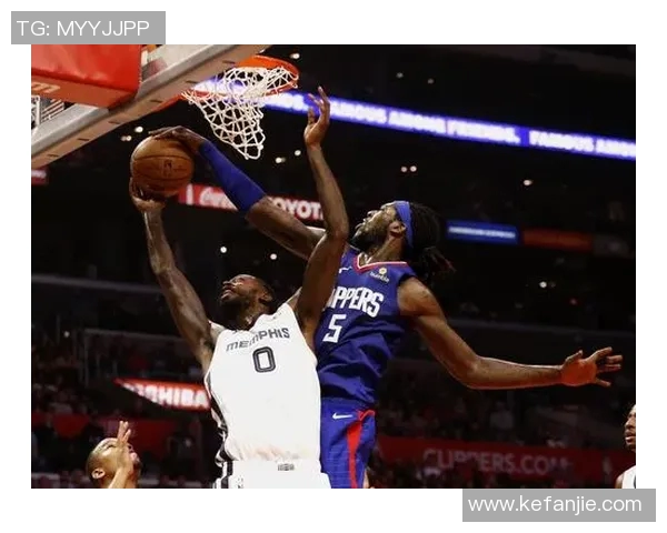 雷霆与灰熊激战第五场季后赛生死对决精彩回顾与分析